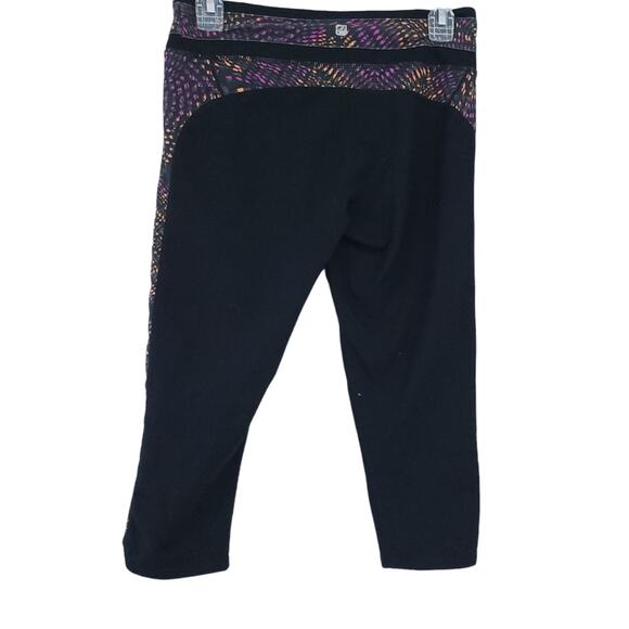 Fabletics Crop Leggings Black Multicolor Fits Like Small Workout Pants Athletic - Picture 2 of 3